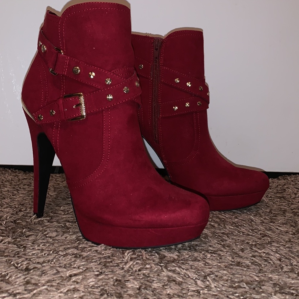Stylish Red Ankle Boots with Studded Straps